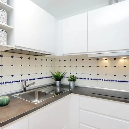 Apartment Leonina Charme - My Extra *